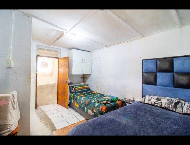 3 BEDROOM HOUSE FOR SALE IN BLUFF